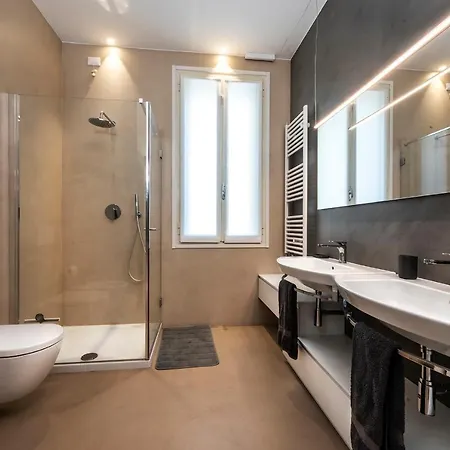 Villa Ca' Delle Contesse - On Lagoon With Private Dock And Spectacular View *