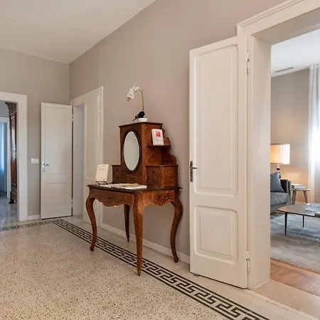 Ca' Delle Contesse - On Lagoon With Private Dock And Spectacular View Villa Venetië-Lido