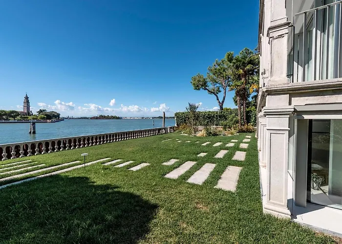 Ca' Delle Contesse - On Lagoon With Private Dock And Spectacular View Lido di Venezia