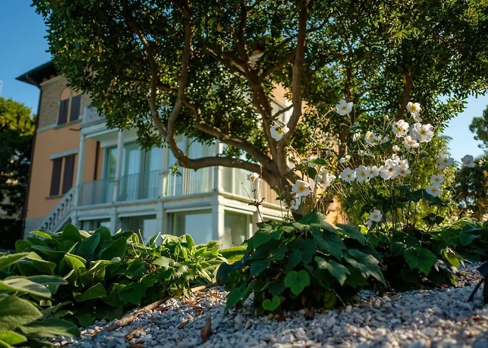 Villa Ca' Delle Contesse - On Lagoon With Private Dock And Spectacular View